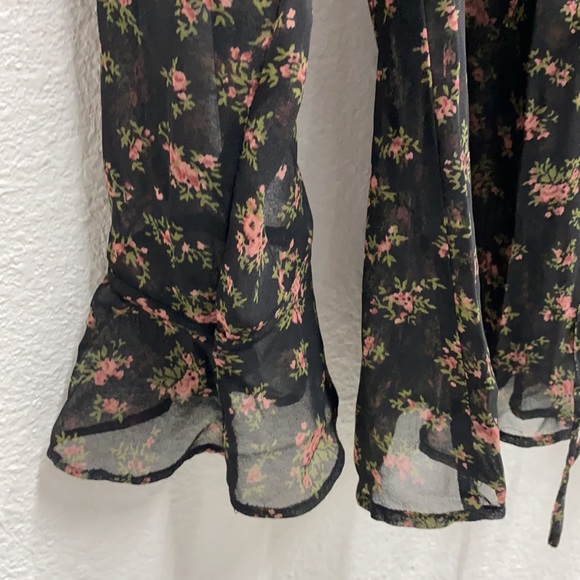 Oh Baby by Motherhood Maternity Sheer Floral Rose Blouse | Black & Pink | M - Picture 7 of 9